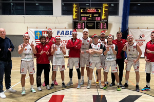 Akademicy z 10. zwycięstwem! Powrót Łosiaka