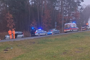 [AKTUALIZACJA] Kompletnie pijany kierowca doprowadził do zderzenia z ciężarówką