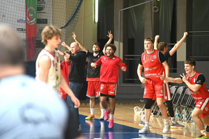 Akademicy pewnie zaliczyli kolejny egzamin