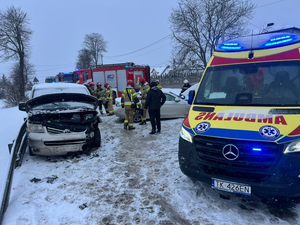 Wypadek w Górnie. Dwie osoby ranne