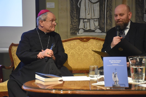 Promowali antologię polsko-węgierską w Warszawie