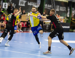 Industria pewnie wygrywa w Piotrkowie