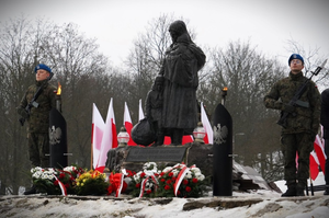 Uczcili pamięć ofiar pierwszej deportacji na Syberię