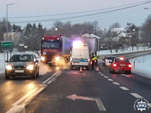 „Trzeźwy poranek” w powiecie sandomierskim. Wpadł kierowca ciężarówki