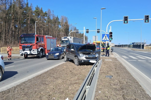 Zderzenie w Piasecznej Górce. Są utrudnienia w ruchu