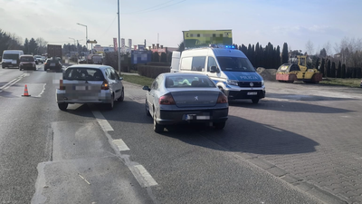 Wypadek na ul. Kwiatkowskiego w Sandomierzu. Jedna osoba w szpitalu