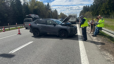 Wypadek na S7. Jedna osoba w szpitalu