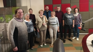 Seniorzy odwiedzili Radio eM Kielce