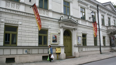 Od detalu architektonicznego po fotograficzny kadr. Bezpłatne warsztaty dla młodzieży