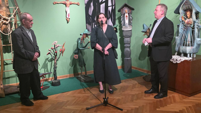 Baśniowe rzeźby na wystawie w Muzeum Diecezjalnym w Kielcach