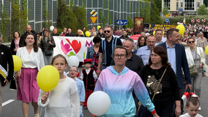 Bez dzieci nie ma przyszłości. Wyjątkowa atmosfera podczas Marszu dla Życia i Rodziny w Kielcach
