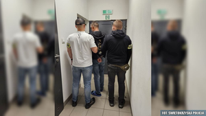 Seryjny włamywacz do taksówek w rękach policjantów