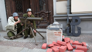 Odtworzyli barykadę z Powstania Warszawskiego