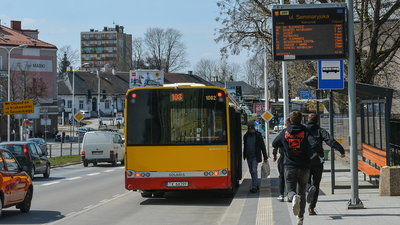 Trwa sprzedaż biletów semestralnych