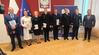 Pomagali innym z narażeniem życia. Nagrodził ich wojewoda