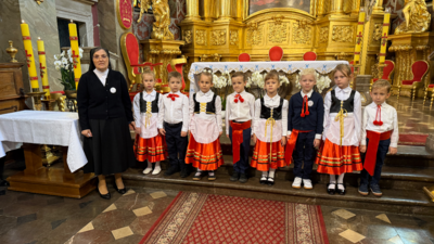Uroczysta Msza Święta zwieńczyła obchody 25. rocznicy powstania Przedszkola Sióstr Kolegium Świętej Rodziny